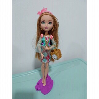 Boneca Ever After High Apple White Bailarina Usada