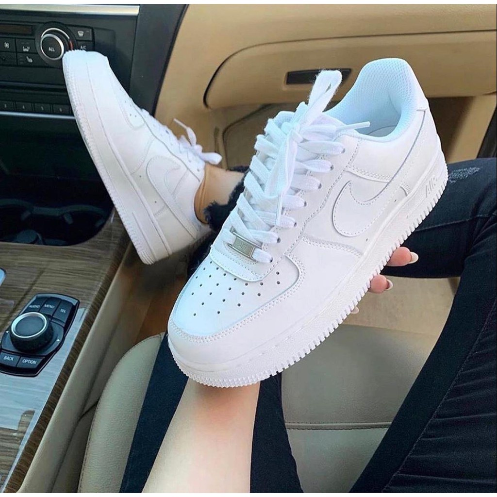 Tênis Air Force 1 Exclusivo Todo Branco Promoção Unisex Masculino e Feminino 6.2 V sv1-16923-757 OLD48.299