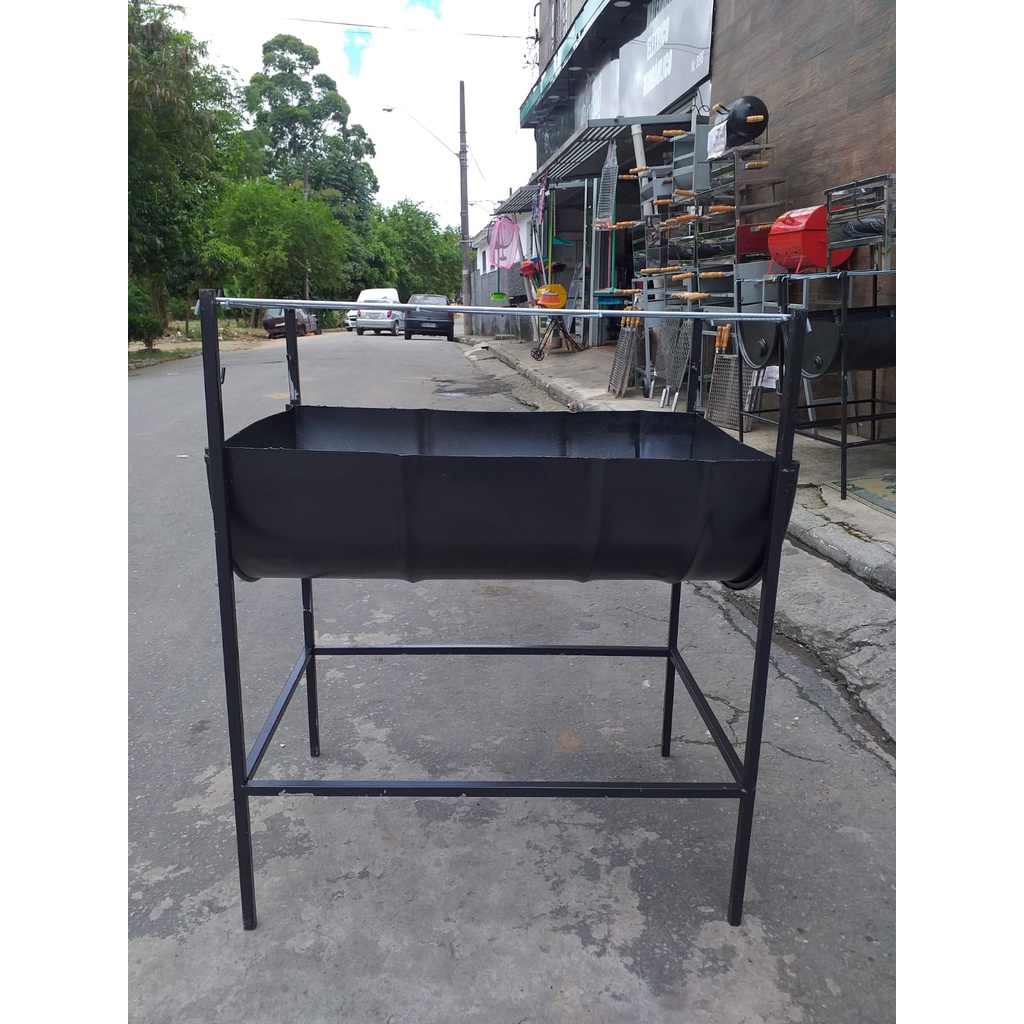 Churrasqueira tambor BIG Grande (tambor 100L) a carvão pé fixo 3 níveis de grelha