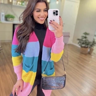 Casaco arco-iris em tricot moda 2023