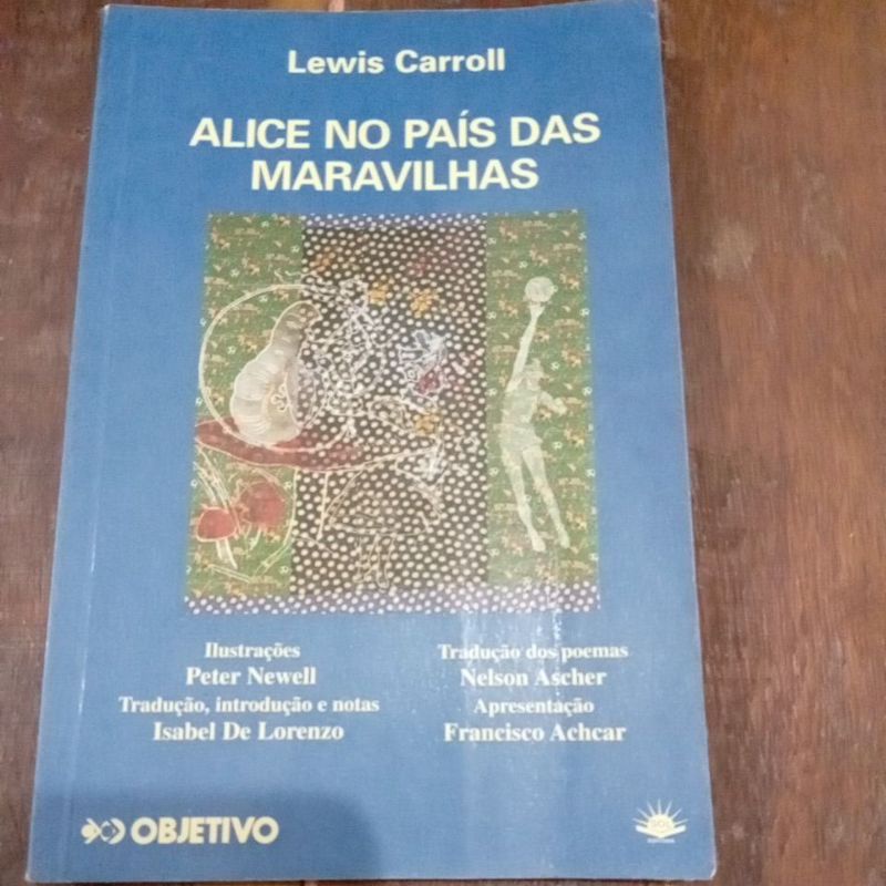Livro Alice no País das Maravilhas - Lewis Carroll | Shopee Brasil