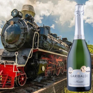 Espumante Garibaldi Moscatel Branco Doce (Passeio Maria Fumaça- RS)