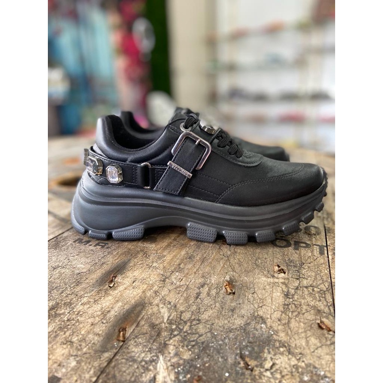 Tênis vizzano dad hot sale sneaker chunky preto