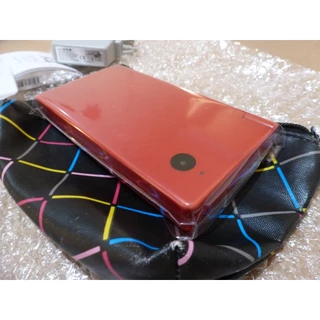 Nintendo DSi Matte Red Completo com caneta, carregador original + Flashcard (diversos jogos)