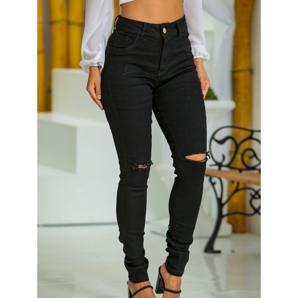 Calça Jeans Feminina Skinny Preta Rasgada no Joelho Com Elastano ...