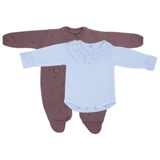 Macacão De Trico Para Bebê Com Body De Gola E Punho De Renda Kit com 02 peças: 01 Macacão e 01 Body