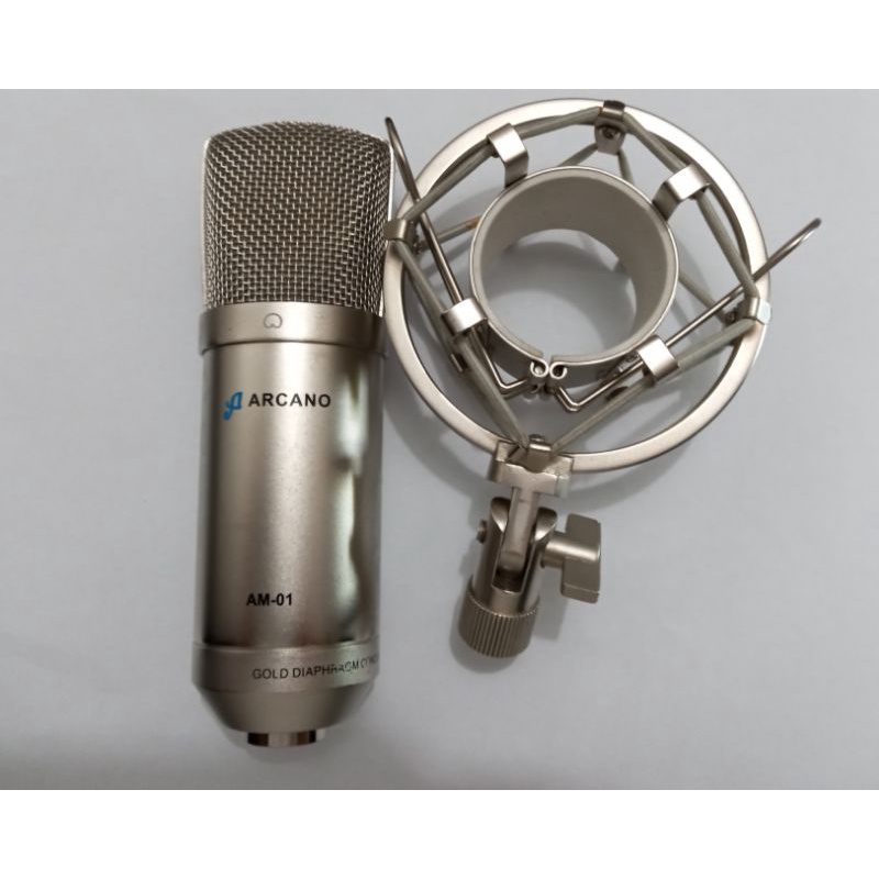 Microfone Condensador XLR ARCANO (usado)