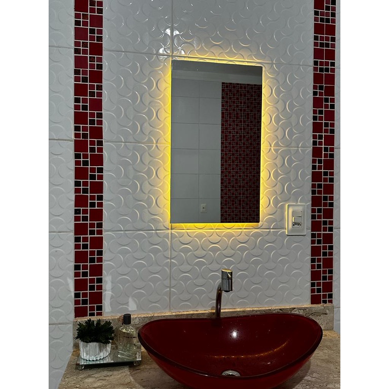 Espelho RETANGULAR 50x60cm com LED À PILHA OU FONTE Espelho para Banheiro -  Decora Loja - Espelho para Banheiro - Magazine Luiza