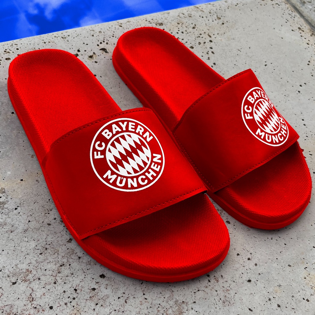 SLIDE BAYERN JOGADOR BOLEIRO OFC CHAMPIONS LEAGUE BUNDESLIGA ESTILO INCOMPARÁVEL ENVIO IMEDIATO