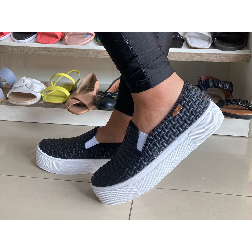 Slip on best sale moleca tressê feminino