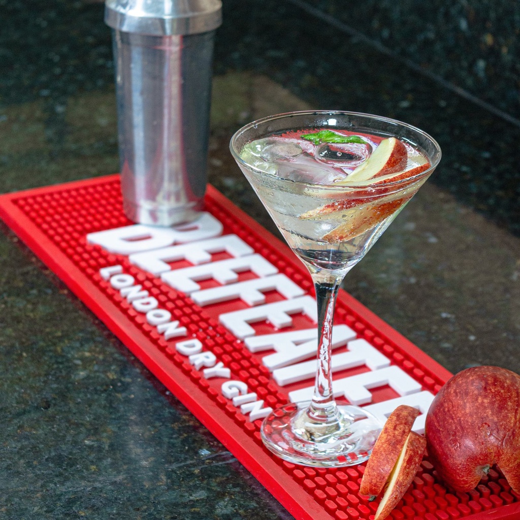 Barmat Barman Esteira Beefeater + 6 Porta Copos Apoio Bar