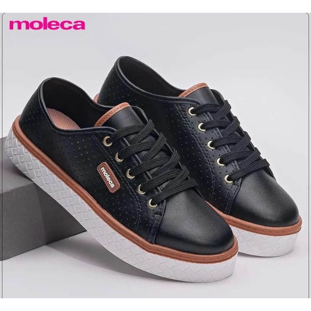 Tenis moleca best sale com furinhos