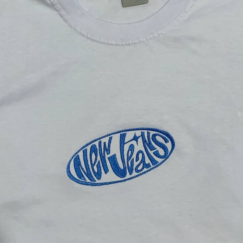 camiseta bordada - newjeans - 100% algodão