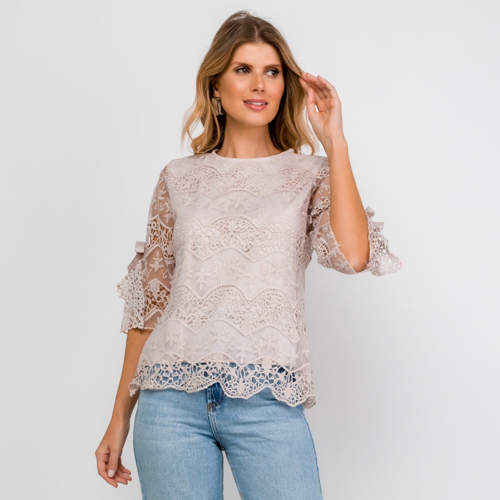 Blusa camisa feminina de Renda Manga 3/4 de Trombeta