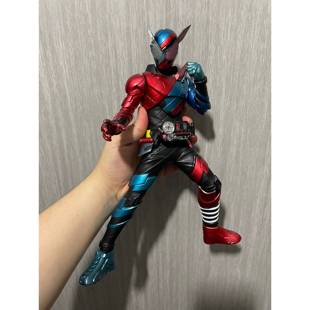 Kamen Rider Build (grande) - Kamen Rider | Shopee Brasil