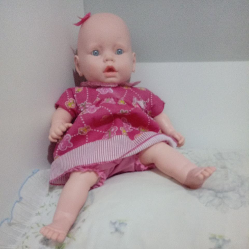 Boneca Bebezinho Reborn Vestido Rosa Claro Estrela