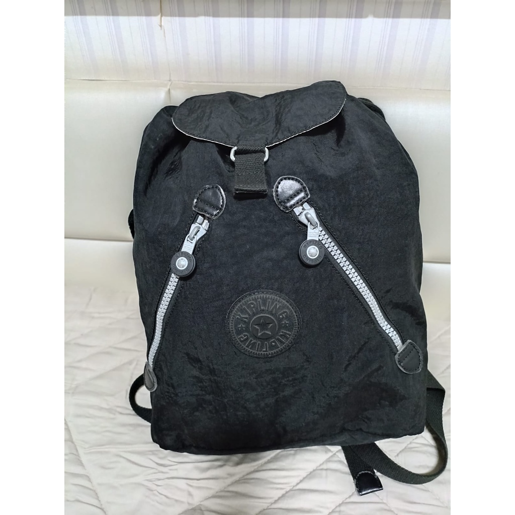 Mochila Kipling original preta com chaveiro de macaquinho incluso ...