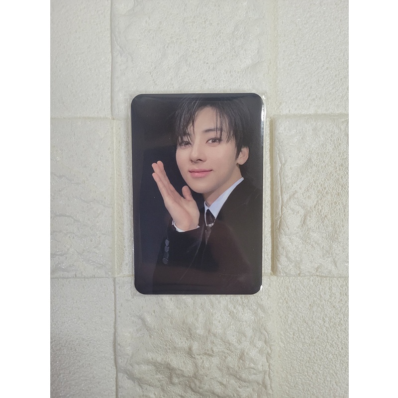 Hwang Min Hyun 1st Mini Álbum - Truth or Lie [Weverse Photocard