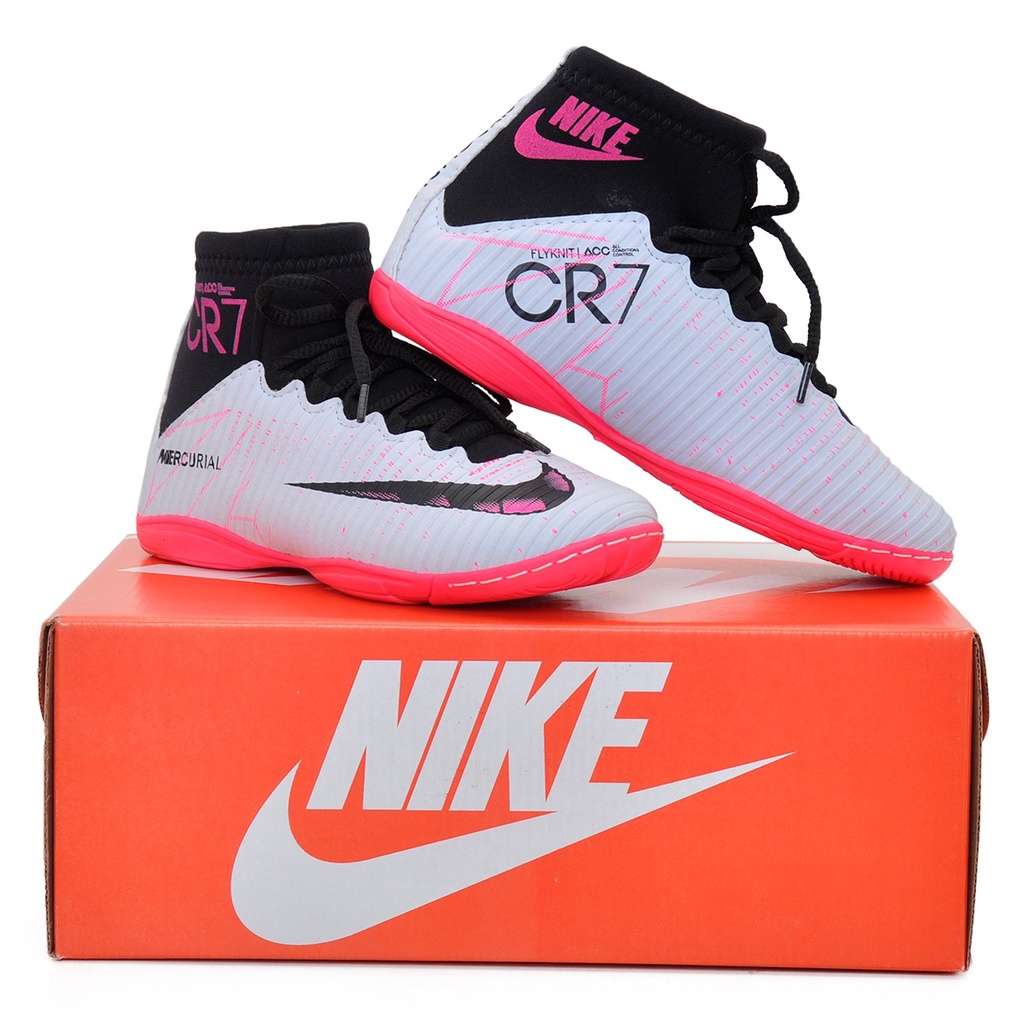 Chuteiras store cr7 futsal