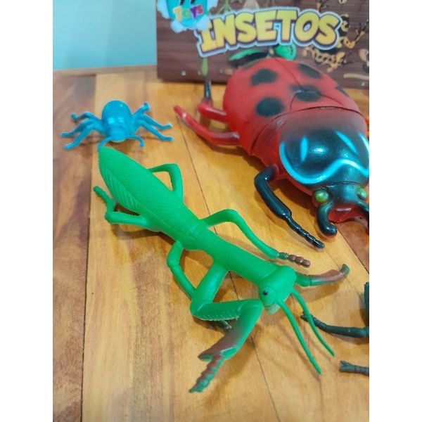 Insetos De Brinquedo Susto Pegadinha Barata Sortidos