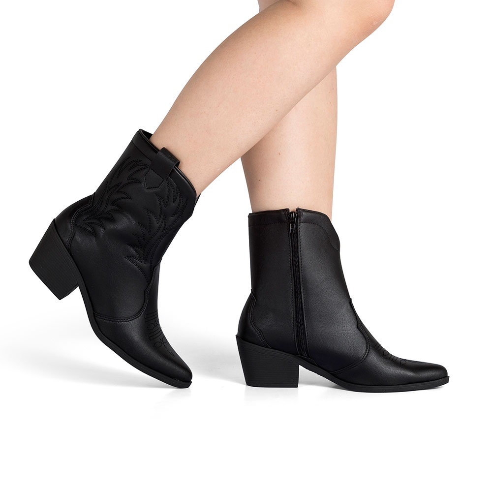 Promoção store botas femininas