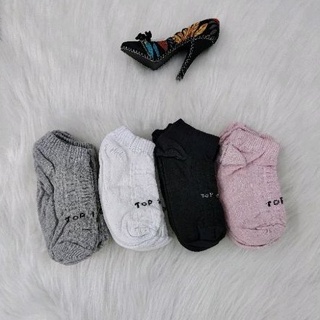 kit com 3,12pares de meias soquete femininas é Unissex