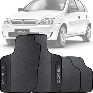 LINDO JOGO DE TAPETE EMBORRACHADO COM ACABAMENTO EM COURO SINTÉTICO ESPCÍFICO PRESONALIZADO COM O NOME DO CARRO CHEVROLET GM CORSA CARA CONTANA 2003 A 2009