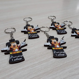 Chaveiro Mickey Mágico personalizado em MDF
