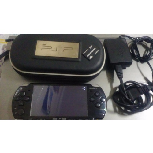 Psp Semi Novo 20 Jogos Cartão 4gb Capinha