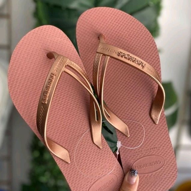 Chinelos havaianas femininos em hot sale promoção