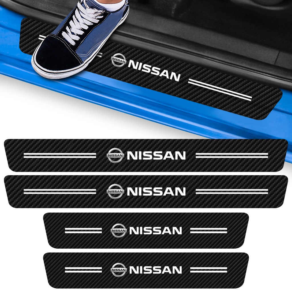 Kit 4 Peças Adesivo Soleira de Porta Carro Modelo Nissan Proteção Fibra de Carbono Anti Arranhões