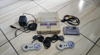 Super Nintendo Completo Com Controles E Mario World. N3