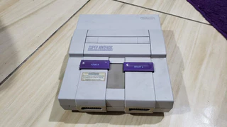 Super Nintendo Fat Só O Aparelho Sem Nada. Liga Mas Dá Tela Preta. E Led Nao Liga!