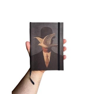 Sketchbook Caderno O Filho do Homem René Magritte com Elástico e Marca Página Aquarela