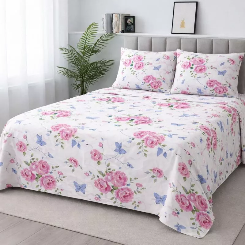 jogo de cama em um quarto elegante