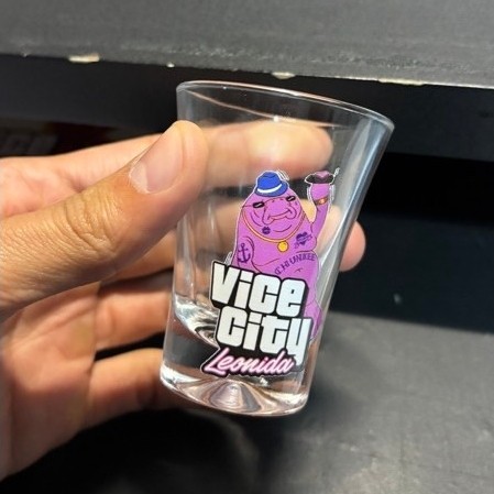 Copo de Shot Premium Vice City GTA VI – Edição Limitada — imagem 3