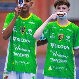 Caneleira de Futebol Futsal society Olho e Sorriso HAHA