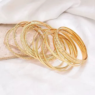 Kit 9 Pulseiras Femininas Douradas ou Prateadas – Braceletes Finos para Usar Juntos, Moda Elegante