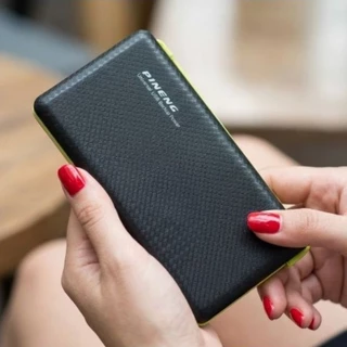 Power Bank Portátil Pineng 10.000mAh com Cabo V8 e Adaptador Lightning