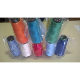 Kit de Linha Costura Reta de Várias Cores são 20 cones com 1000 metros cada o cliente escolhe as cores no chat