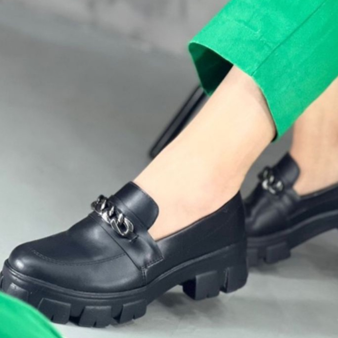 Sapato Feminino Mocassim Oxford Sola Tratorada plataforma preto