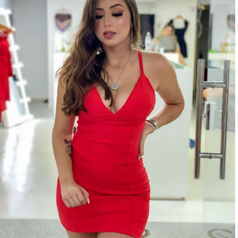 Vestido de sale malha grossa curto