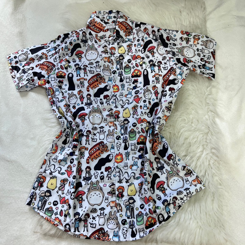 Camisaria camisa botões Studio mundo Ghibli - chihiro unissex