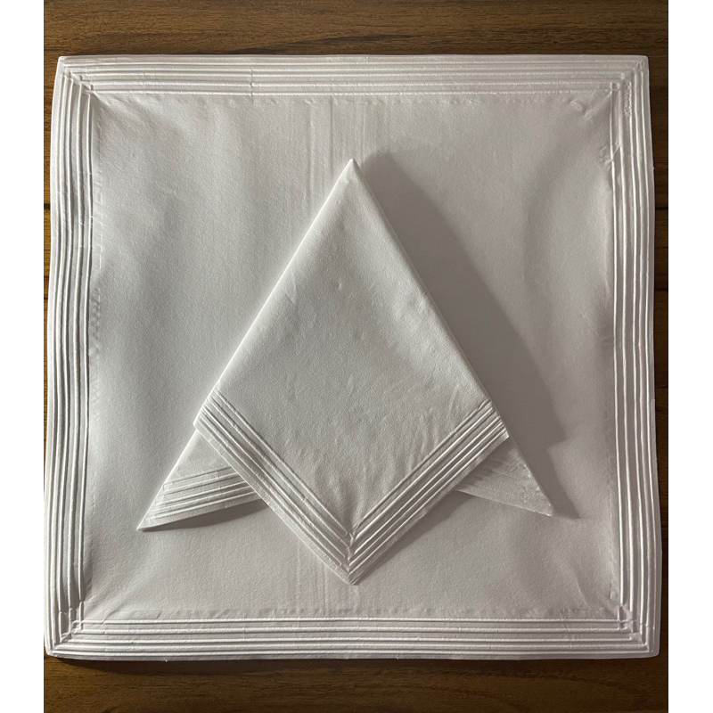 50 Uni Guardanapo Master_Papel Luxo Substitui Tecido 30x30 - Dobra PIPA