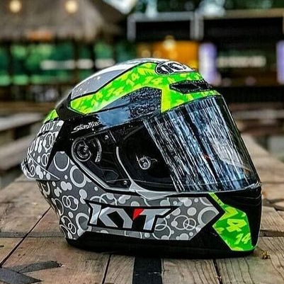 Capacete kyt tt Course Arbolino