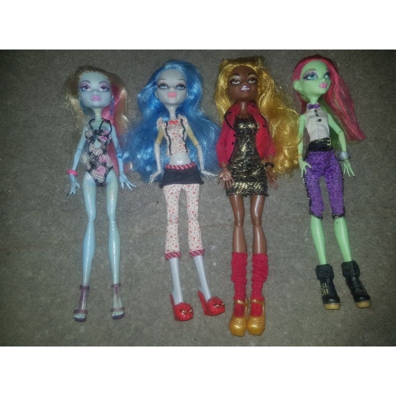 LOTE 03 BONECAS MONSTER HIGH ORIGINAIS .