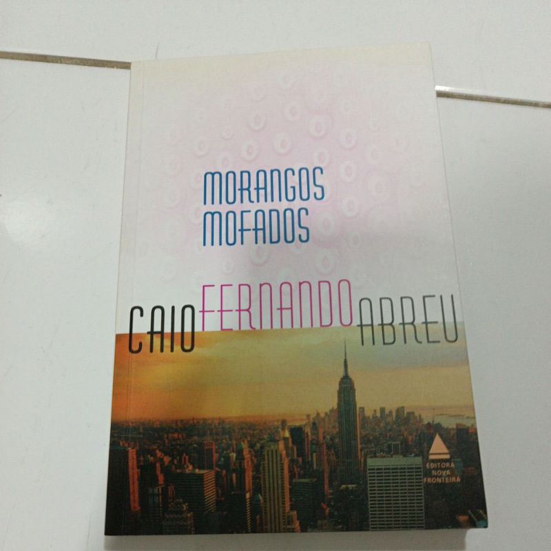 livro morangos mofados caio fernando de abreu Shopee Brasil
