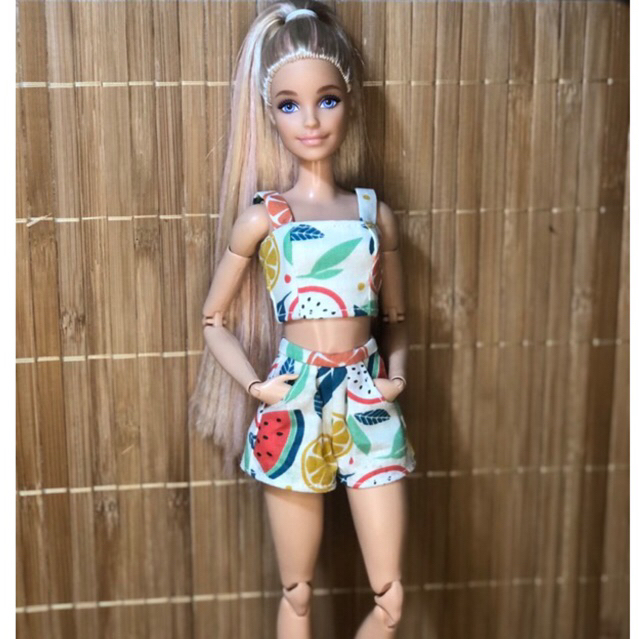 Roupa para Barbie de Tricô - Vestido Pitaya