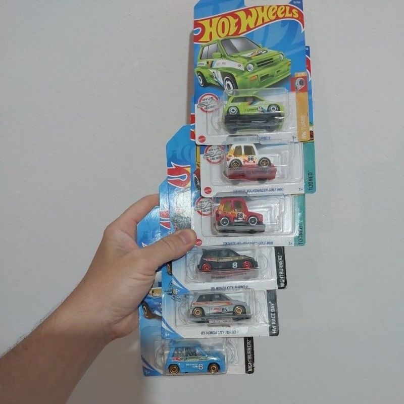 Pista de Percurso e Mini Veículo - Hot Wheels - City - Lava-Rápido - Mattel