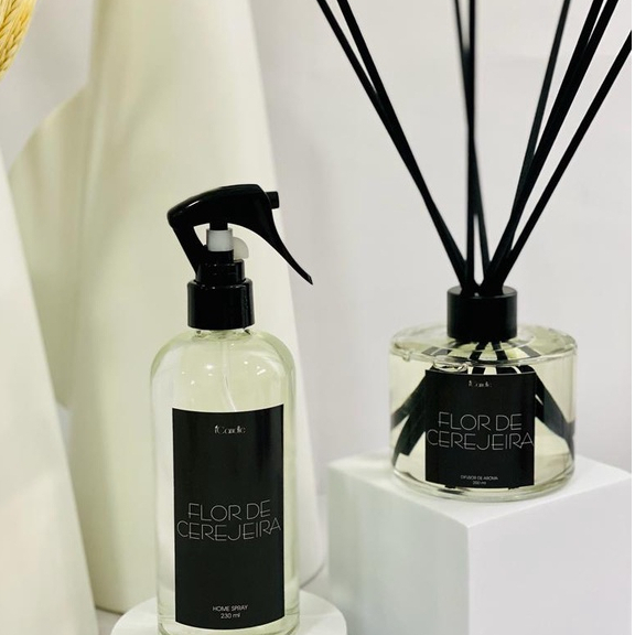 Kit Home Spray + Difusor de Ambientes Frasco de Vidro